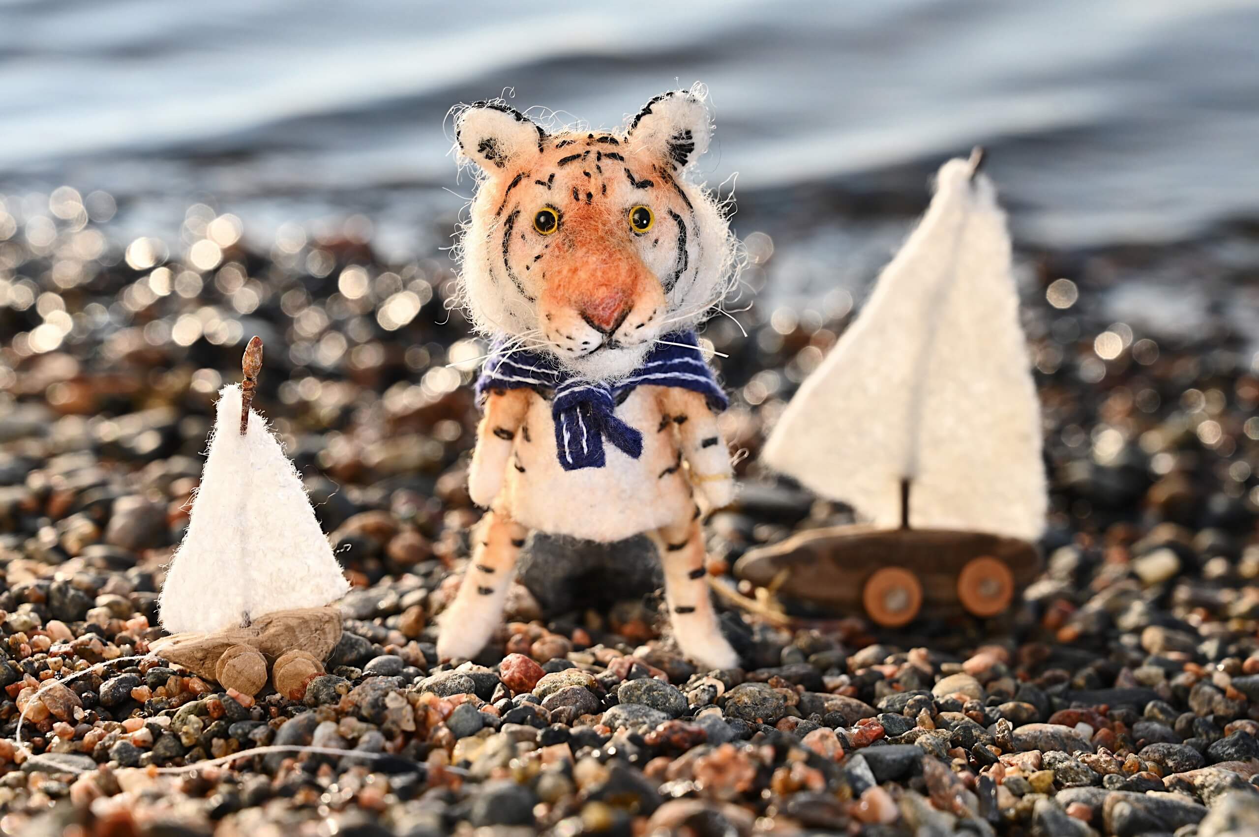 Tiger Finger Puppet Livestream Course