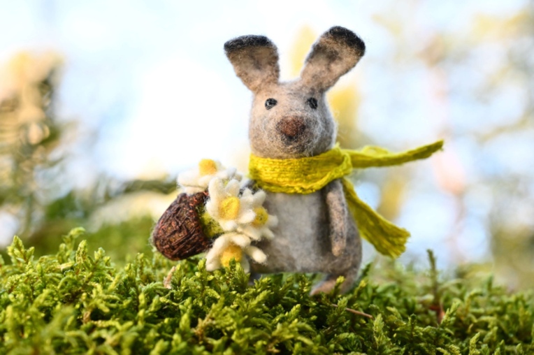 Стрим-курс по пальчиковому зайчику с цветами